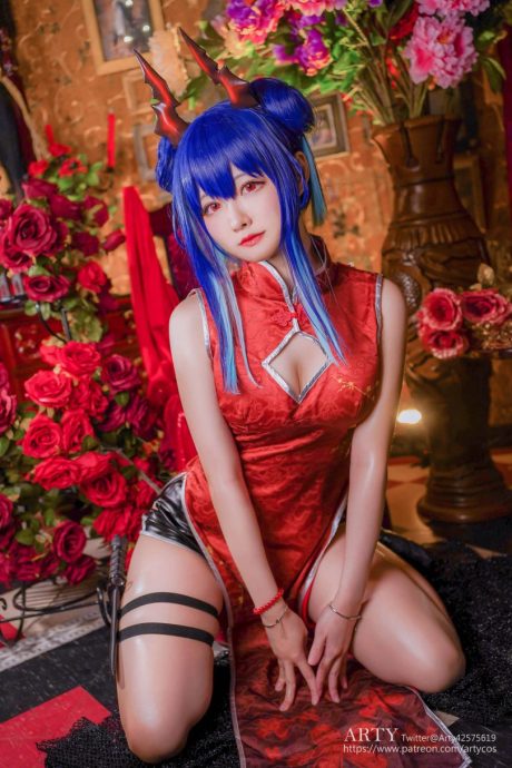 Arty亚缇cos作品图集_Arty亚缇阿米娅明日方舟陈岁红霞旗袍[持续更新]