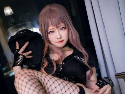 Arty亚缇孤独摇滚以及圣诞三笠-优图领域