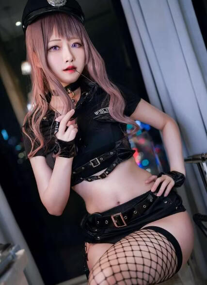 Arty亚缇最惊艳的图片最新版-优图领域