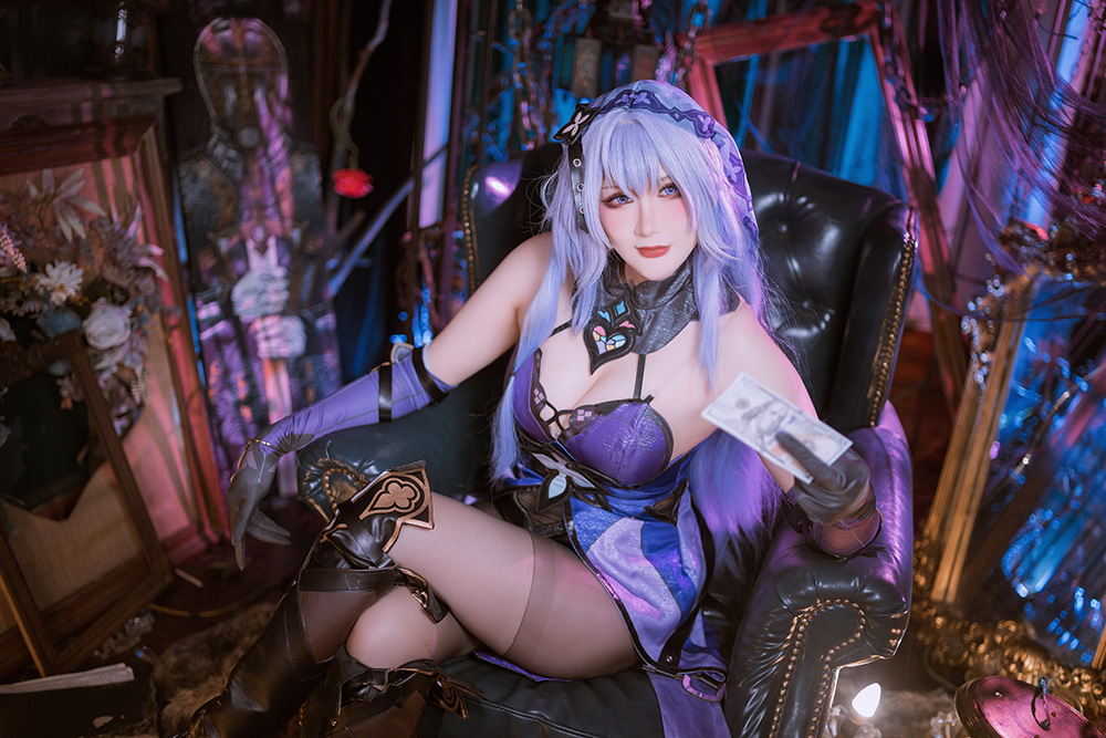 微博网红、颜值博主兔胖胖 min：在虚拟和现实的奇妙COS世界中创作